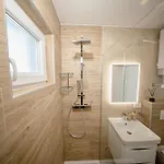 Holiday home House Greenside - With A Pool *