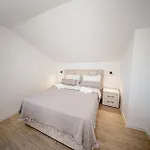 House Greenside - With A Pool Holiday home *